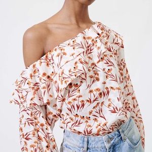 NEVER WORN Maje off one shoulder blouse!